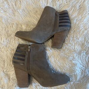 Brown Ankle Boots with Striped Heel
